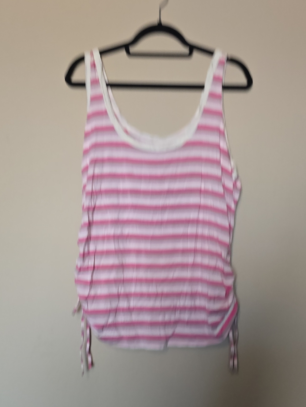 Torrid 2 Women’s Pink Striped Scoop Neck Tank Top
